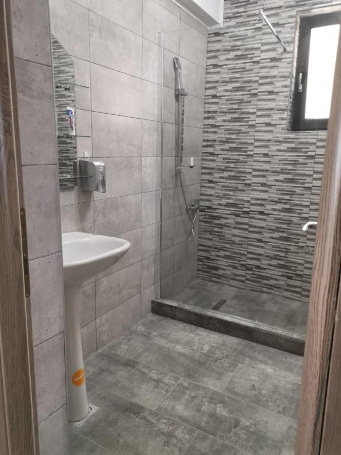 Apartament Kazeboo Mamaia Apartment Navodari Bagian luar foto